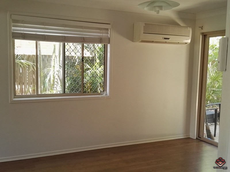 121 Golden Avenue, Calamvale QLD 4116