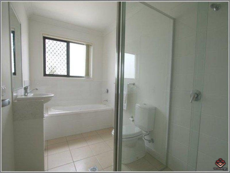 50 Gledson Street, North Booval QLD 4304