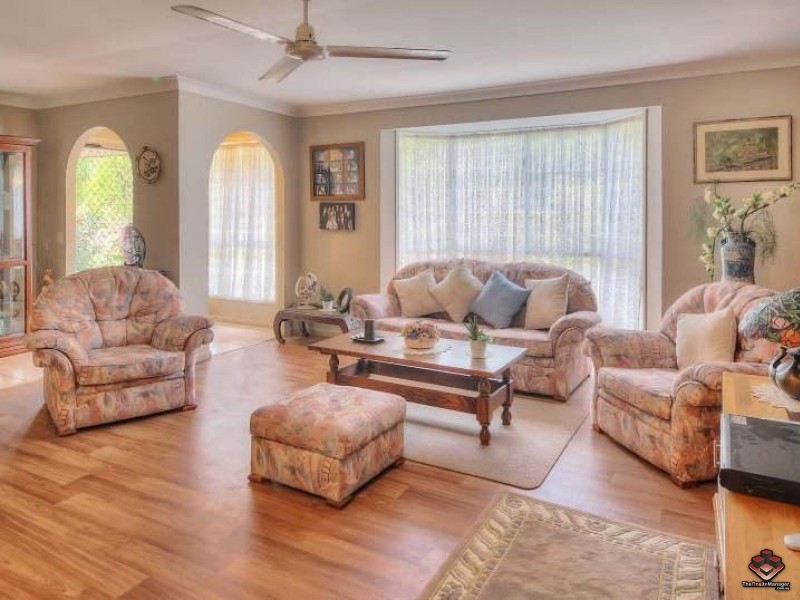 100 kallioota, Greenbank QLD 4124