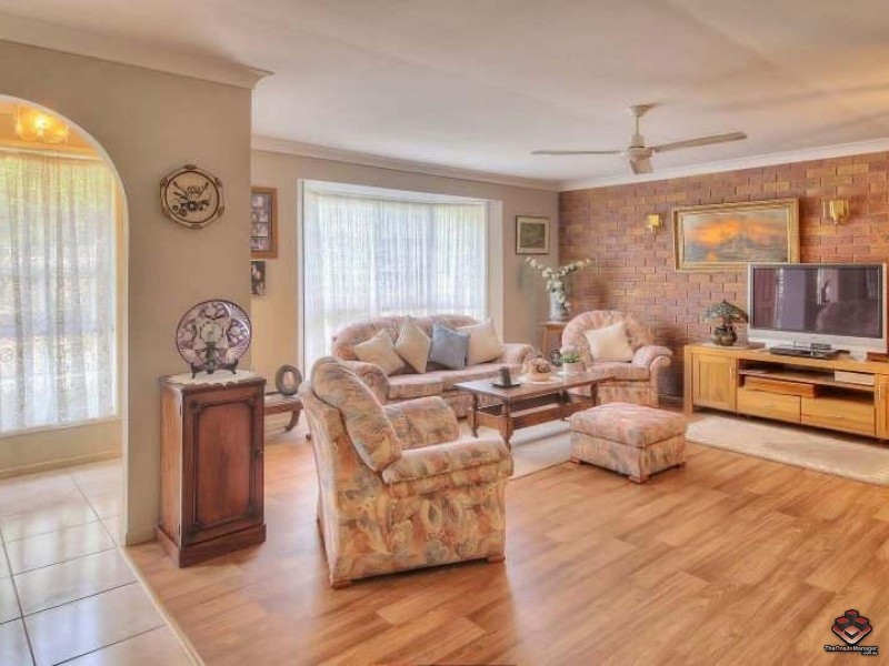 100 kallioota, Greenbank QLD 4124