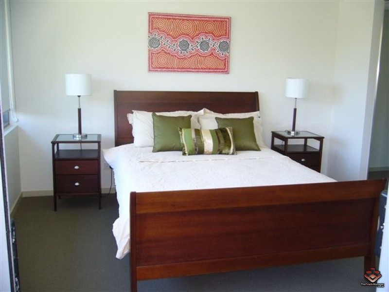 6-24 Mariners Drive, Townsville City QLD 4810