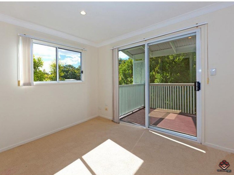 V11/206 D`ARCY ROAD, Norman Park QLD 4170