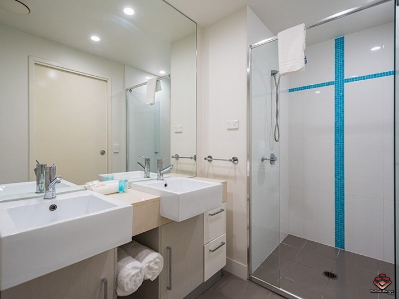 430 Marine Parade, Biggera Waters QLD 4216