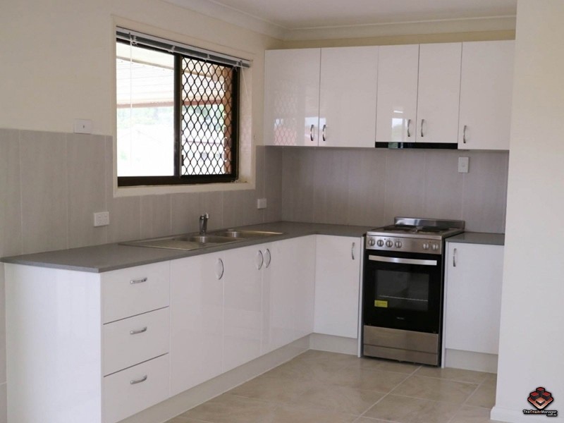 8 Zinnia Court, Runcorn QLD 4113