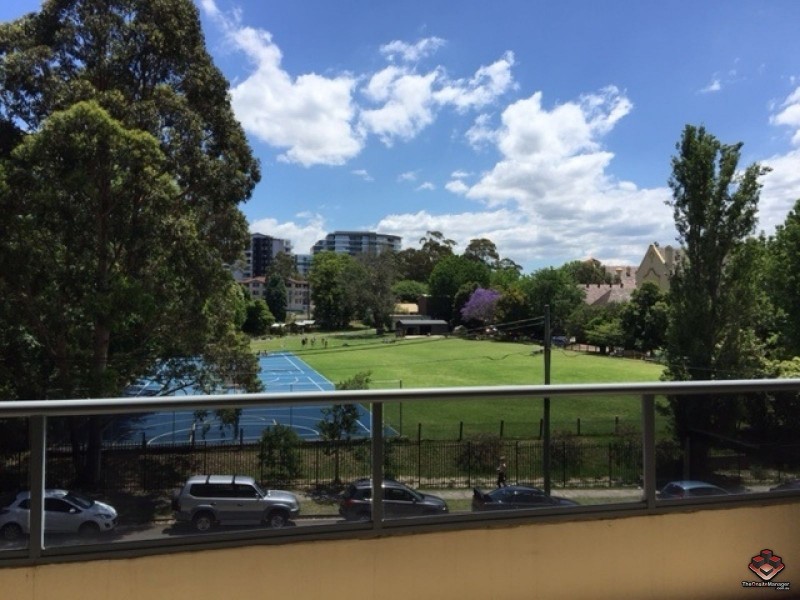 135/8-12 Thomas Street, Waitara NSW 2077