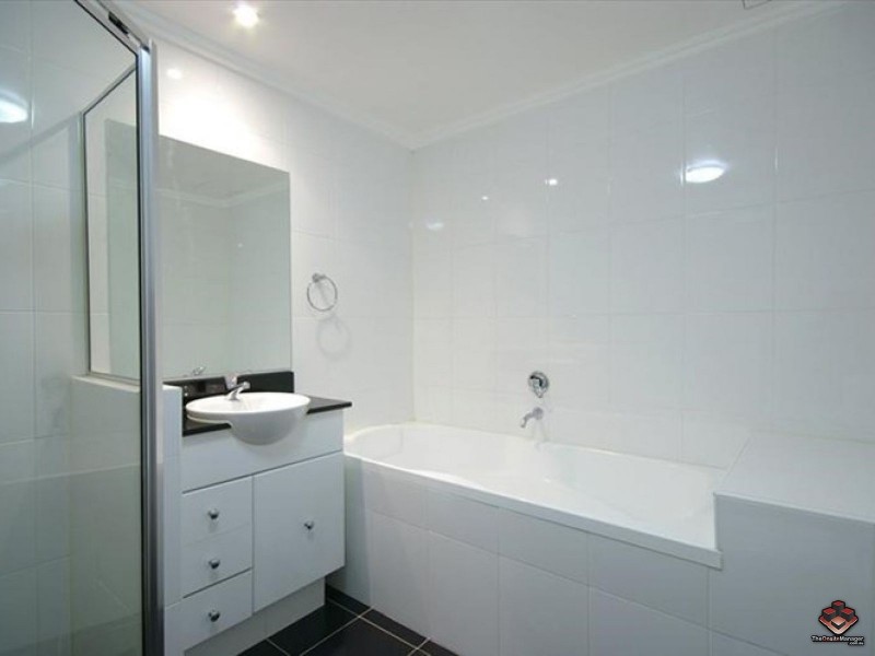 135/8-12 Thomas Street, Waitara NSW 2077