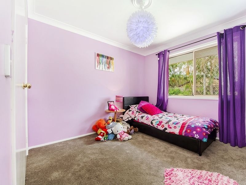 11 Stonyfell Court, Varsity Lakes QLD 4227