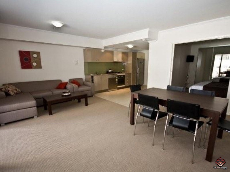 95 Clarence Road, Indooroopilly QLD 4068