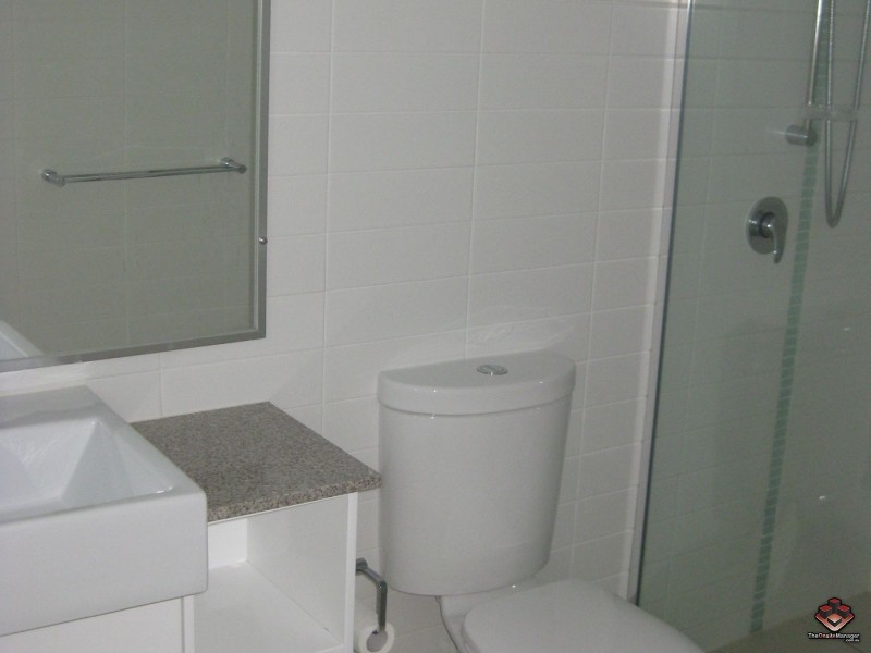 95 Clarence Road, Indooroopilly QLD 4068