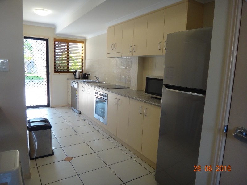 56-58 Main Street, Pialba QLD 4655