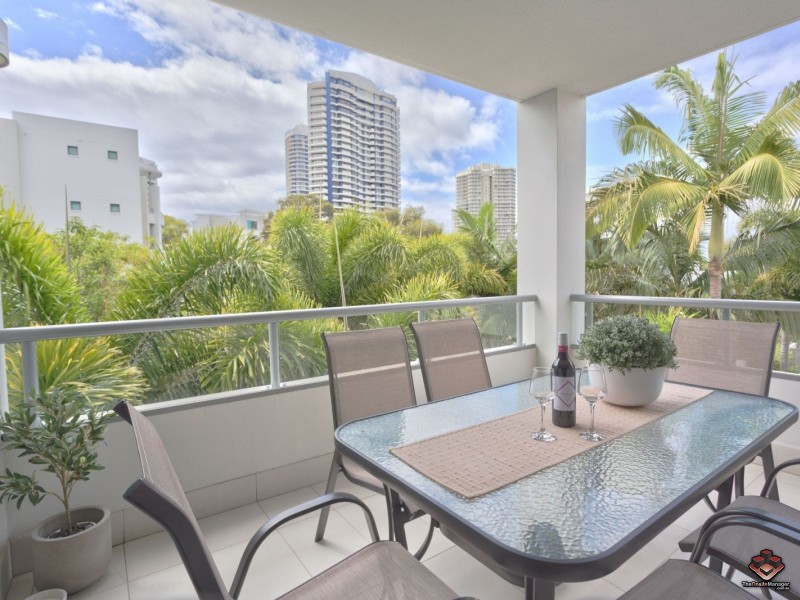 20-28 Bayview Street, Runaway Bay QLD 4216