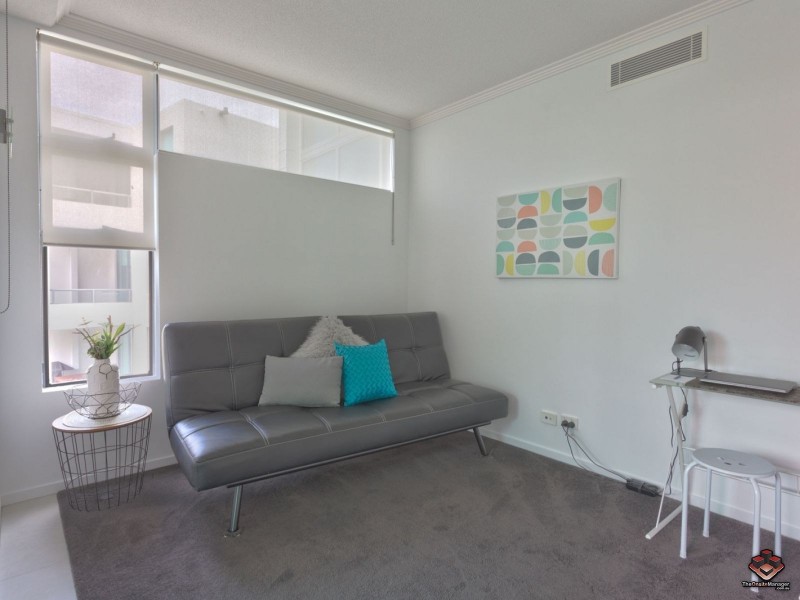 20-28 Bayview Street, Runaway Bay QLD 4216