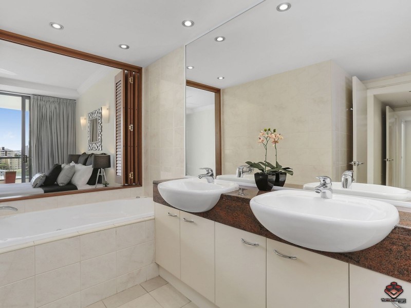 321 Main Street, Kangaroo Point QLD 4169