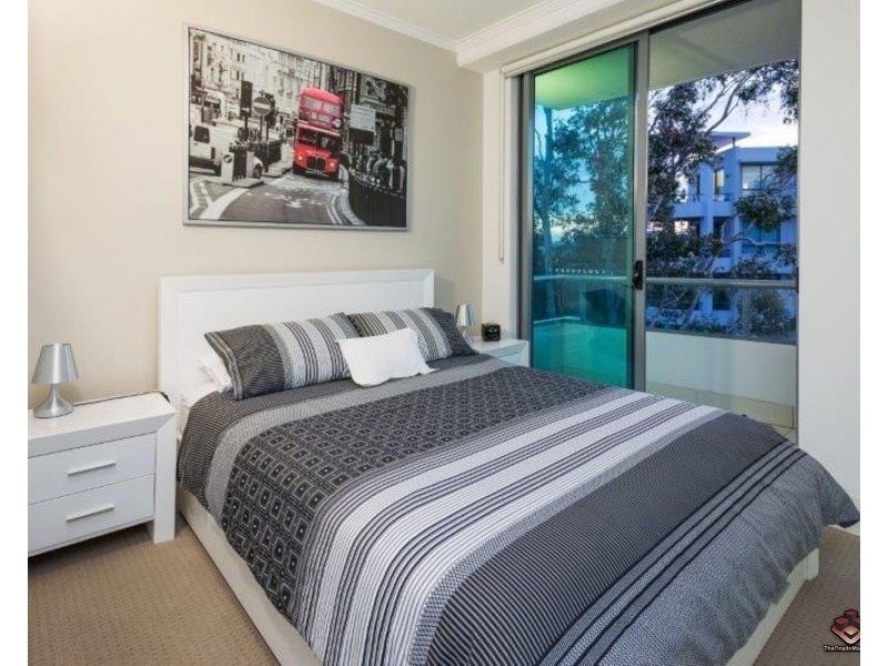 20-28 Bayview Street, Runaway Bay QLD 4216