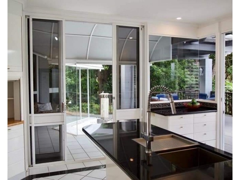 15 Panoramic Place, Whitfield QLD 4870