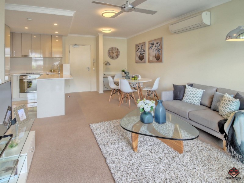 66 Slobodian Avenue, Eight Mile Plains QLD 4113