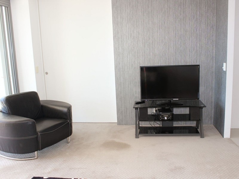 105 Scarborough Street, Southport QLD 4215