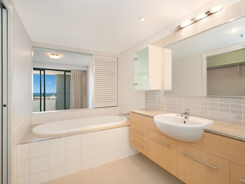 105 Scarborough Street, Southport QLD 4215