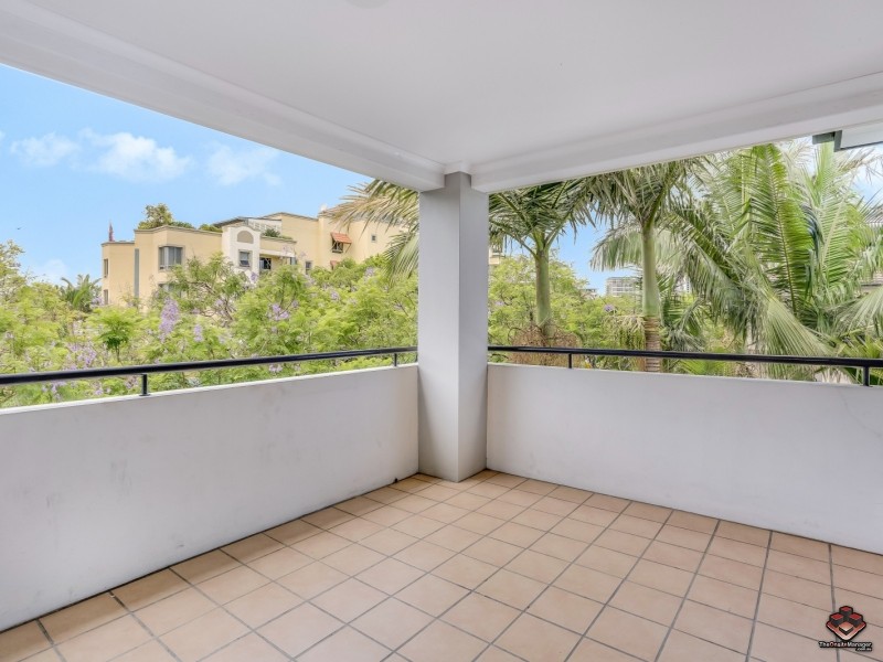 52 Newstead Terrace, Newstead QLD 4006