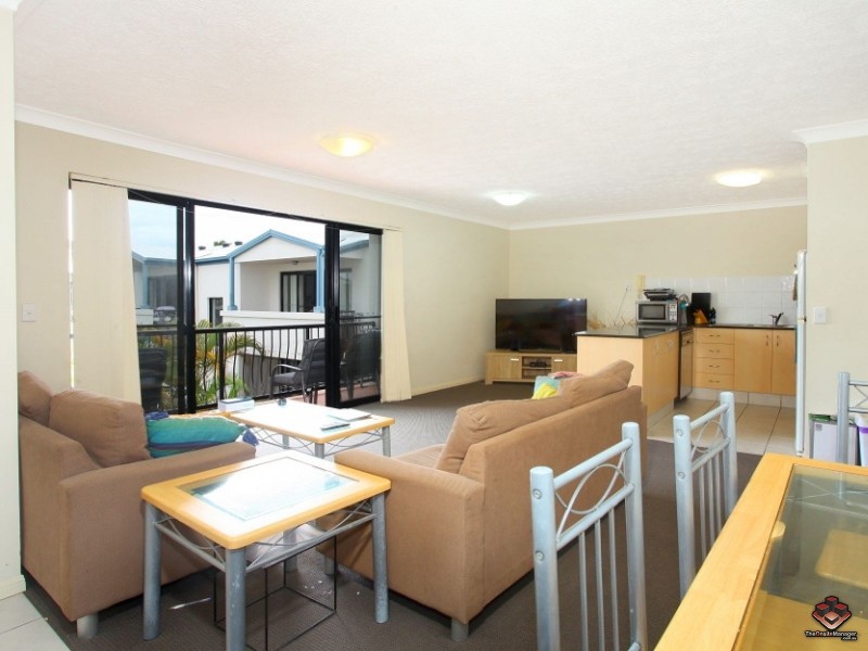 38 Labrador Street, Labrador QLD 4215