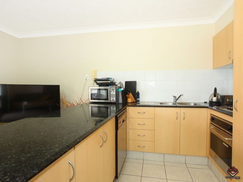 38 Labrador Street, Labrador QLD 4215