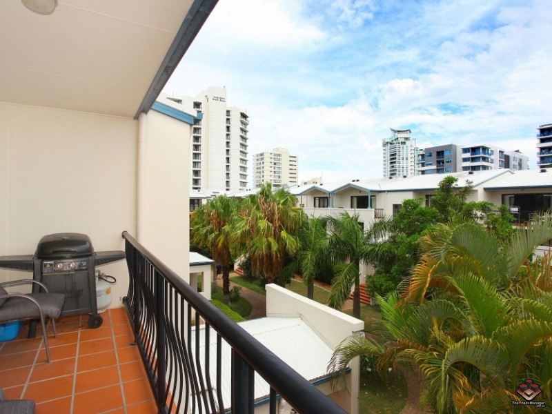 38 Labrador Street, Labrador QLD 4215