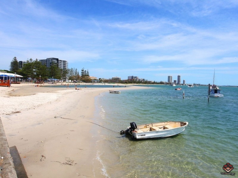 38 Labrador Street, Labrador QLD 4215