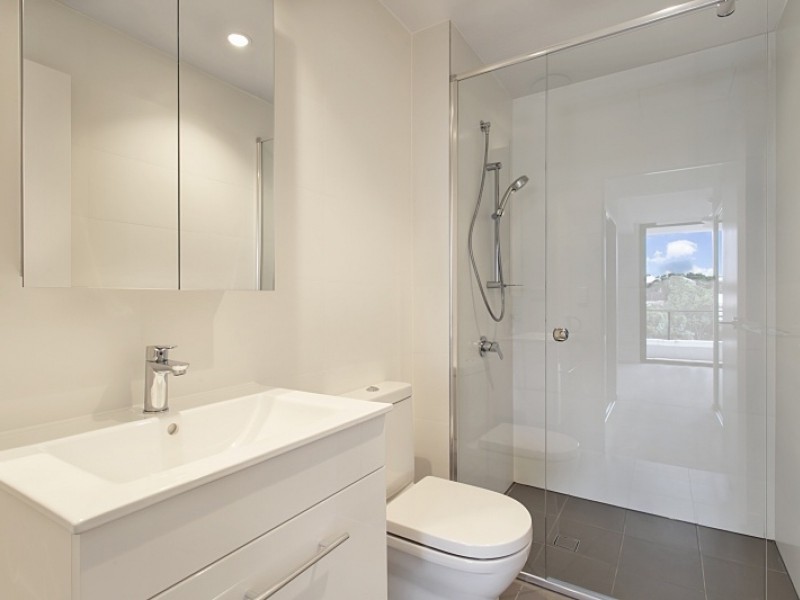 2 Maryvale Street, Toowong QLD 4066