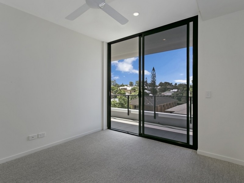 2 Maryvale Street, Toowong QLD 4066