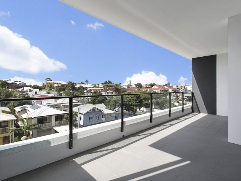 2 Maryvale Street, Toowong QLD 4066