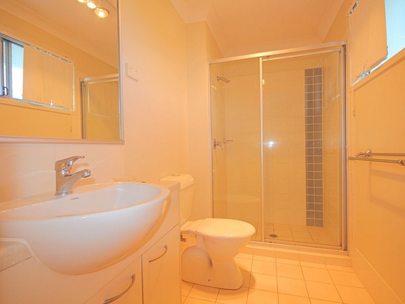 110 Lexey Crescent, Wakerley QLD 4154