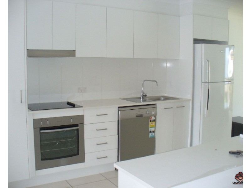 ID:3849730/70 John Street, Redcliffe QLD 4020