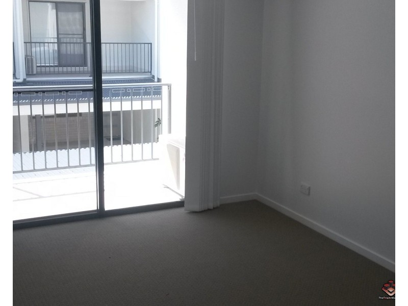 ID:3849730/70 John Street, Redcliffe QLD 4020