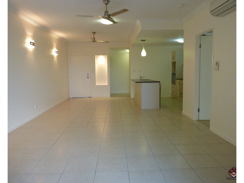 6-24 Henry Street, West End QLD 4810