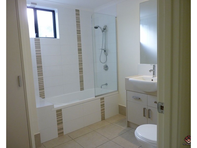 6-24 Henry Street, West End QLD 4810