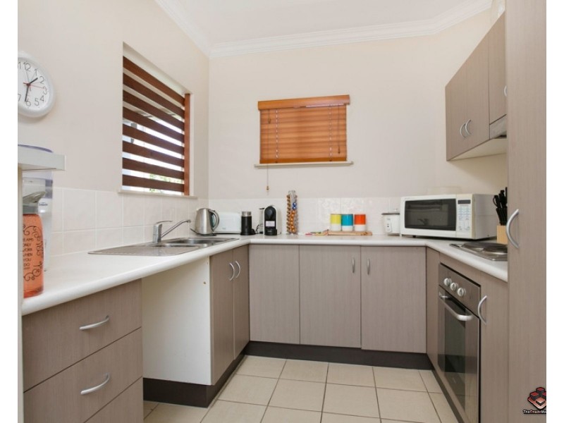 312/22 Ward Street, Mooroobool QLD 4870
