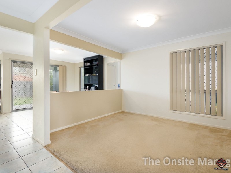24 Earnshaw Street, Calamvale QLD 4116