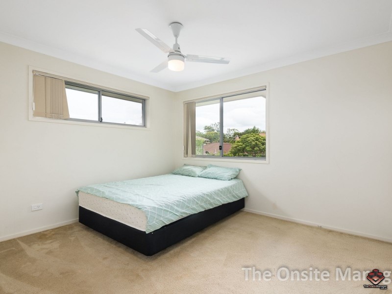24 Earnshaw Street, Calamvale QLD 4116