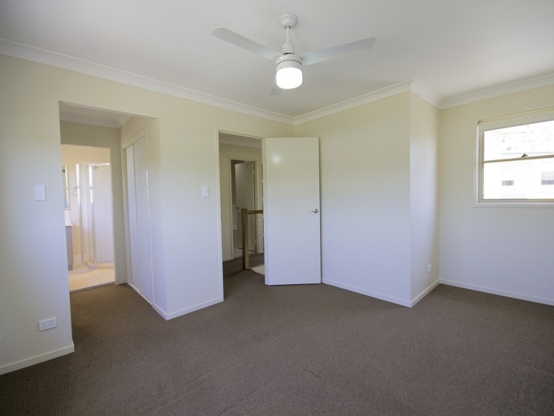 100/10 Tripcony Place, Wakerley QLD 4154