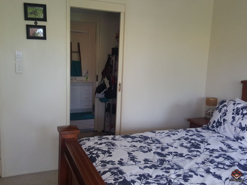 92 Guineas Creek Road, Currumbin Waters QLD 4223