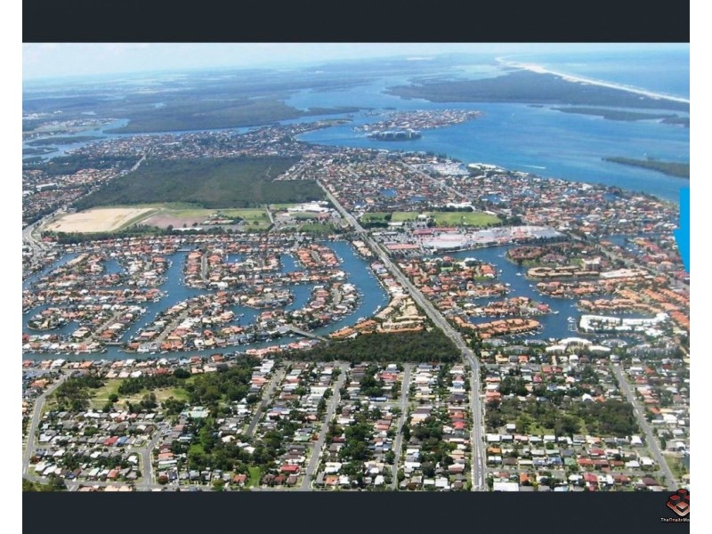 75 Bayview Street, Runaway Bay QLD 4216