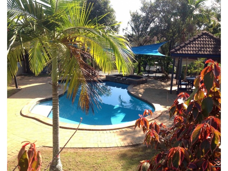 10 Diamond Street, Slacks Creek QLD 4127