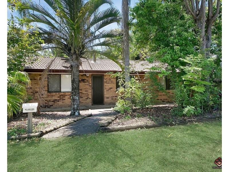 35 Cameron Street, Redbank Plains QLD 4301