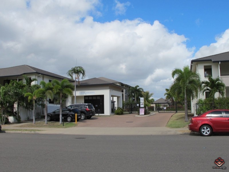 6-24 Henry Street, West End QLD 4810