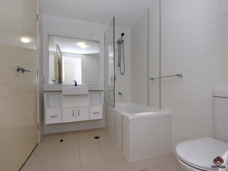 24 Allwood Street, Indooroopilly QLD 4068