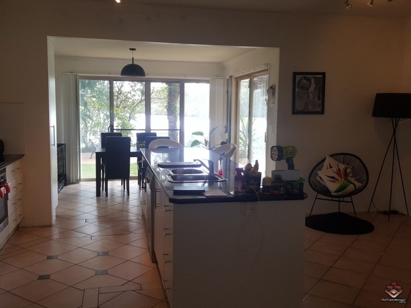 92 Guineas Creek Road, Currumbin Waters QLD 4223