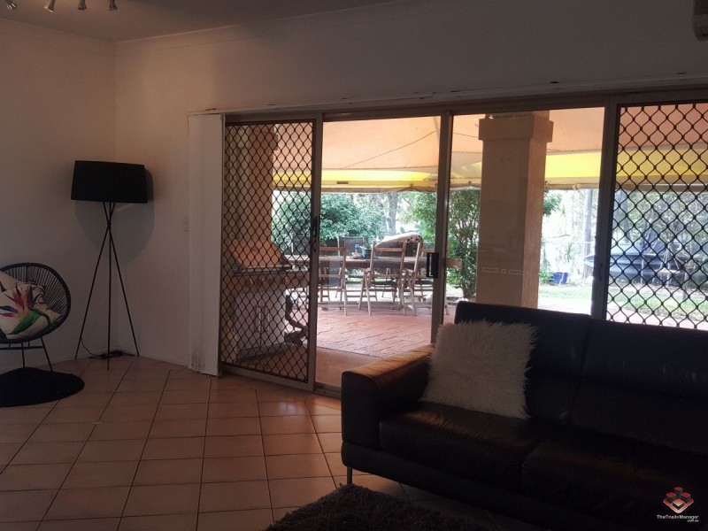 92 Guineas Creek Road, Currumbin Waters QLD 4223