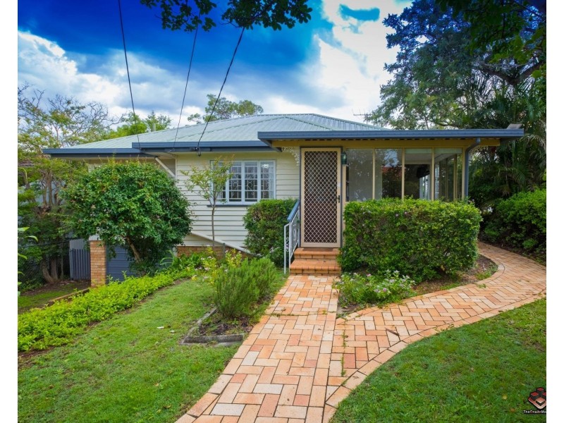 59 Brisbane Avenue, Camp Hill QLD 4152
