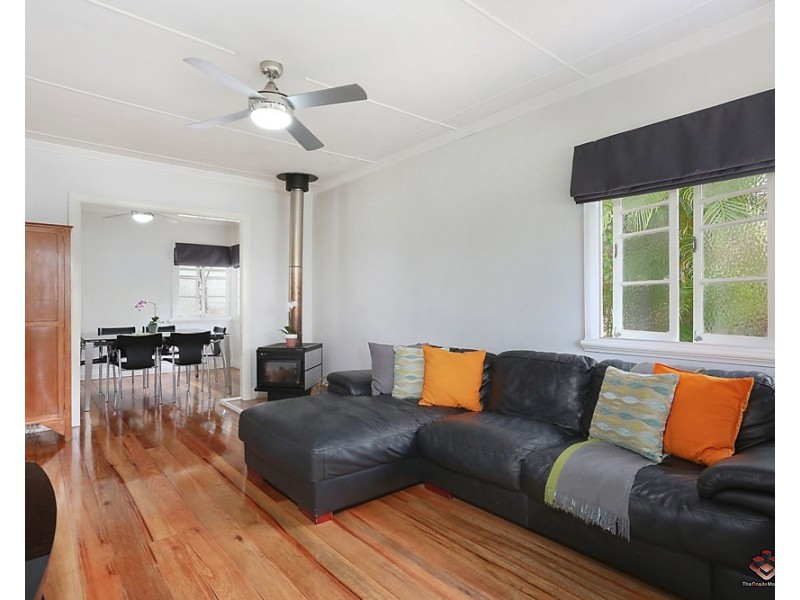 59 Brisbane Avenue, Camp Hill QLD 4152