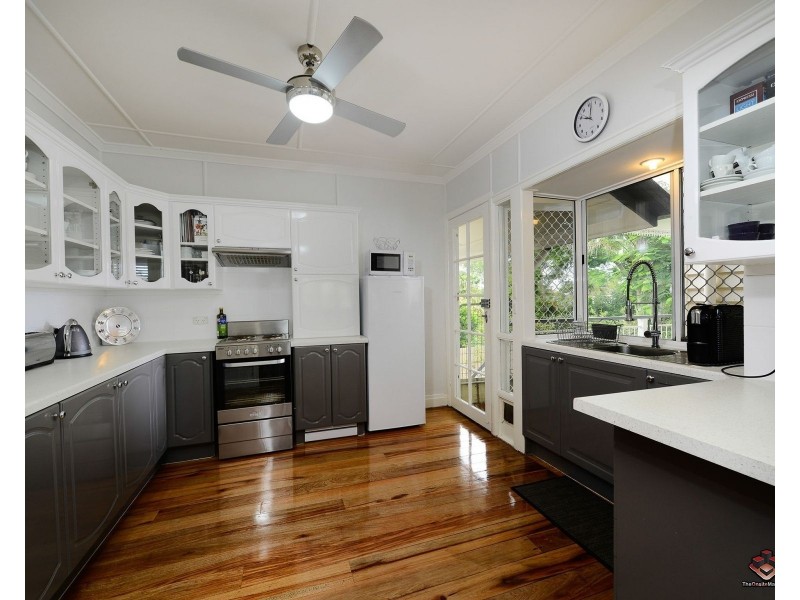 59 Brisbane Avenue, Camp Hill QLD 4152